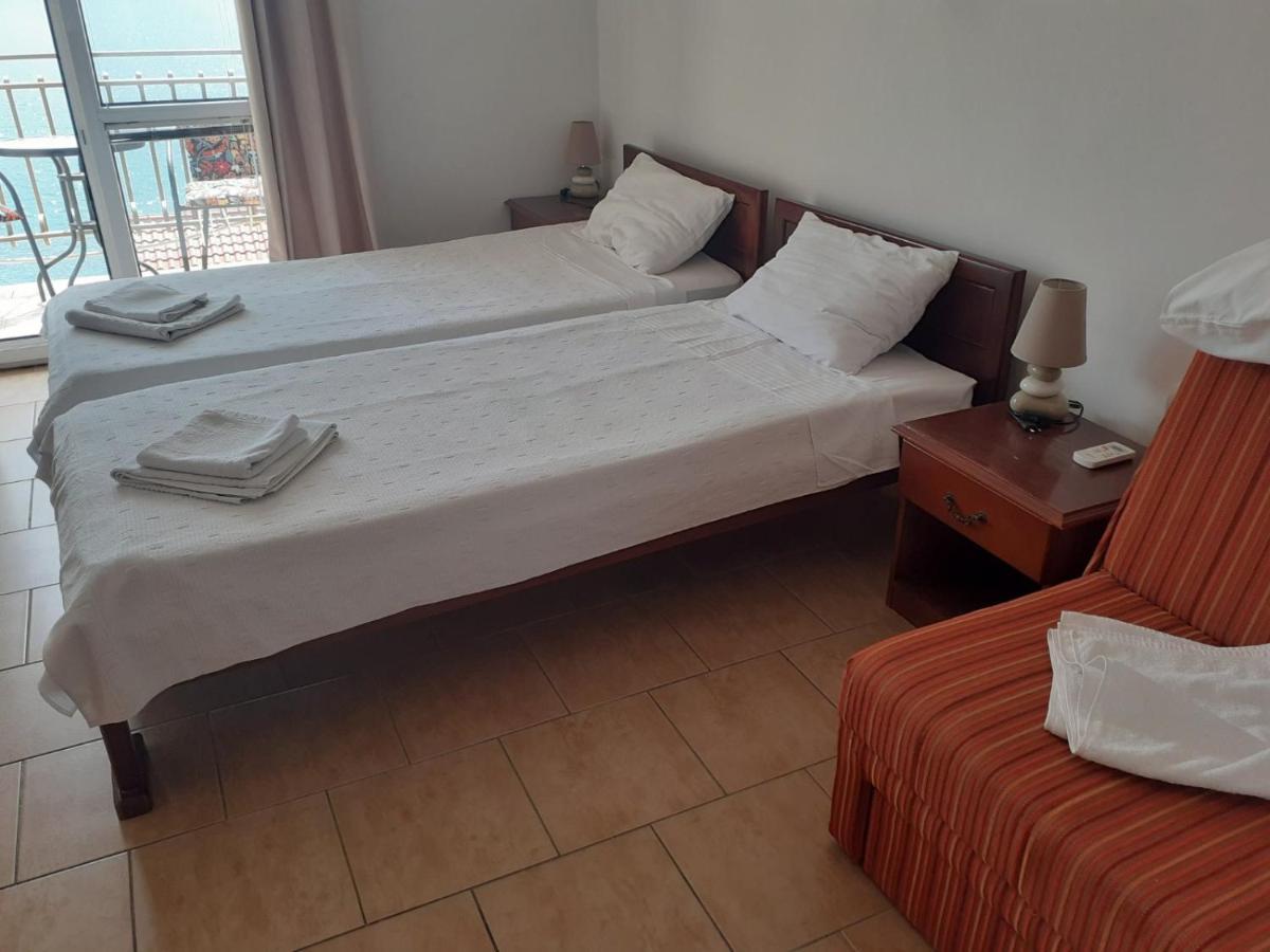 Villa Angelina Kumbor Ngoại thất bức ảnh