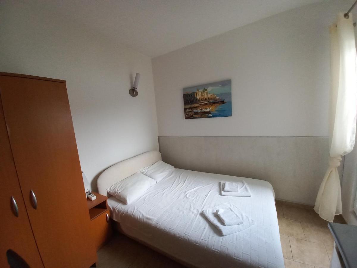 Villa Angelina Kumbor Ngoại thất bức ảnh