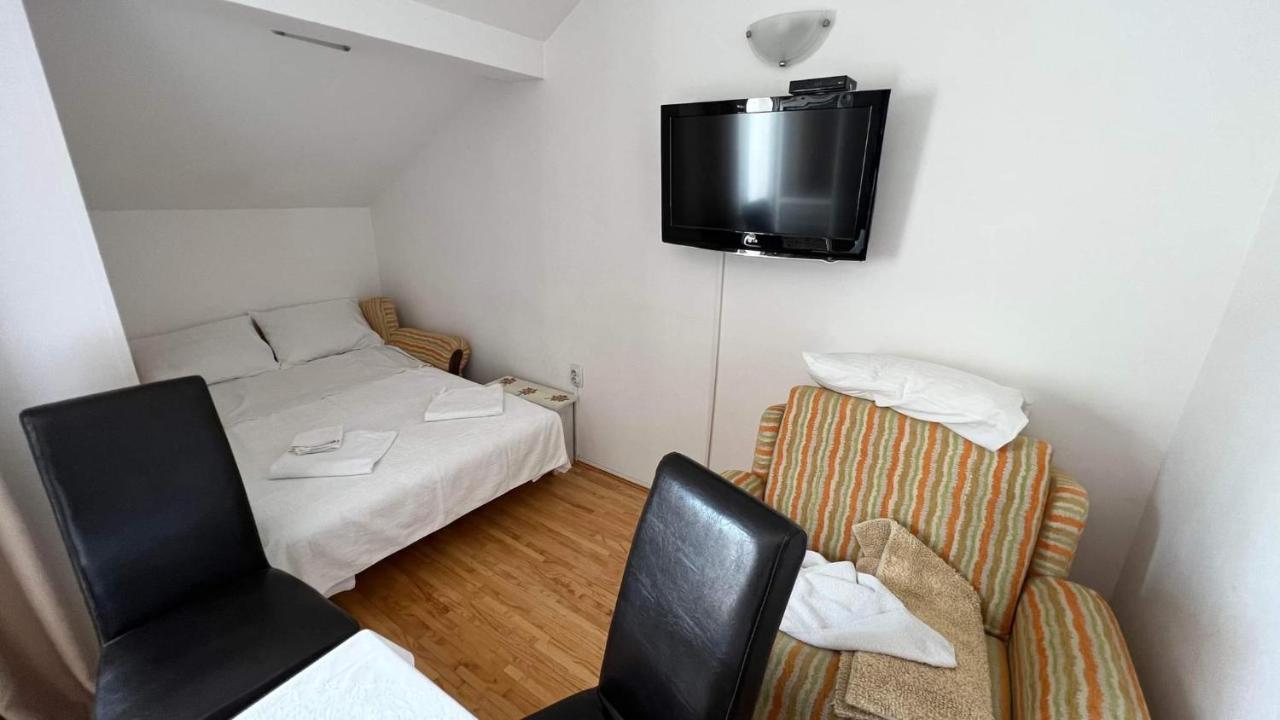 Villa Angelina Kumbor Ngoại thất bức ảnh